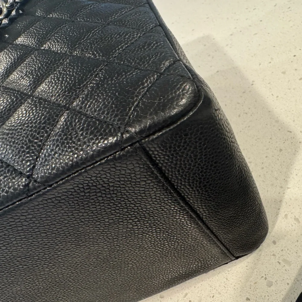 CHANEL GST Grand Shopper Tote Black with silver hardware - Picture 8 of 13